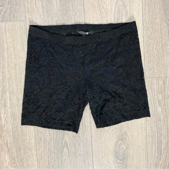 Aritzia Talula Lace Biker Shorts Mid Rise Stretchy Sheer Black Size Small - Picture 5 of 14